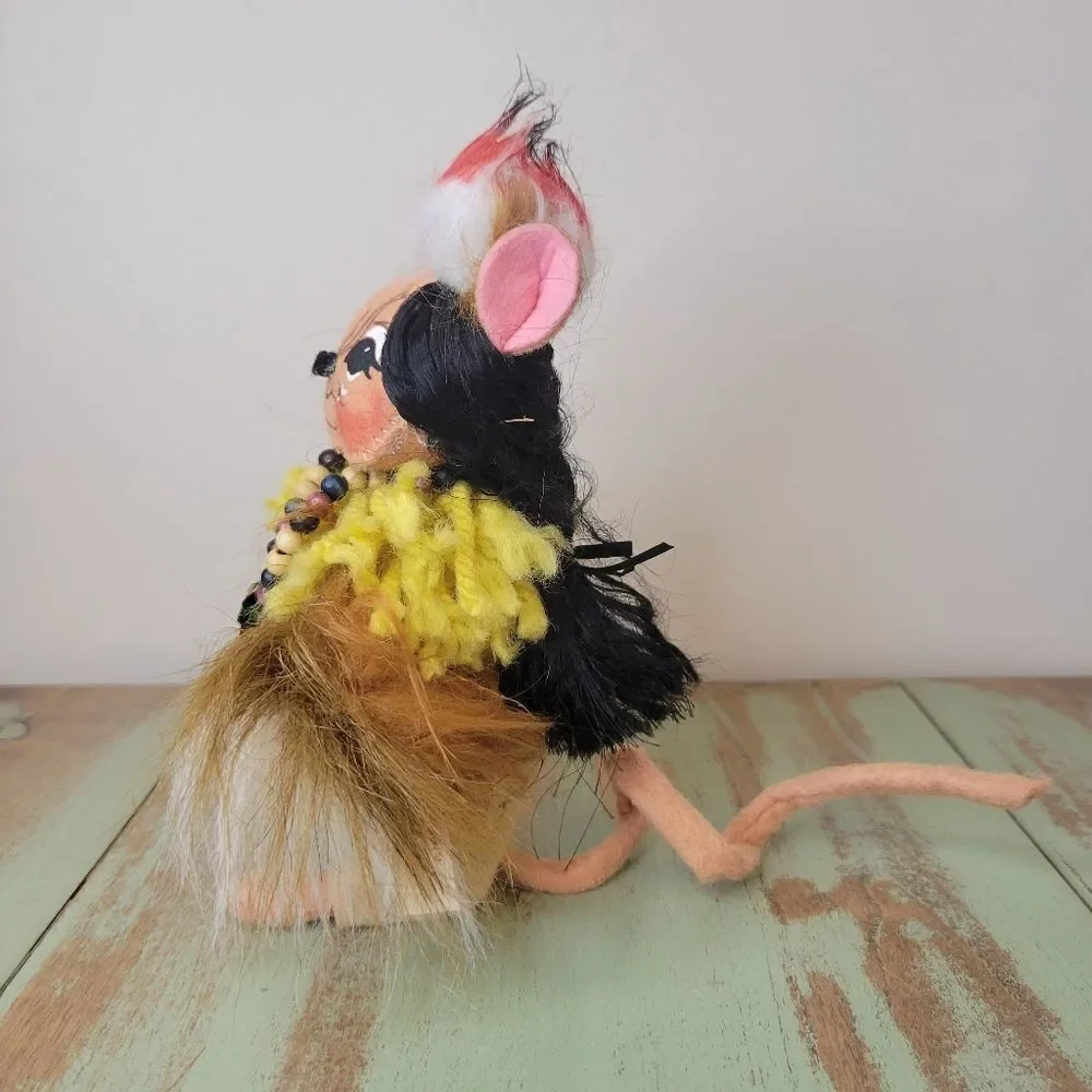 Annalee 2004 Tribal/Native-Inspired Mouse – 7” Figurine – Beaded